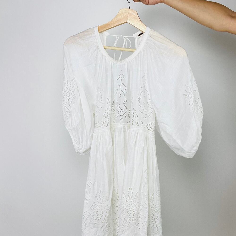 Free People White Eyelet Boho Flowy Balloon Sleeve Dress - Picture 8 of 8